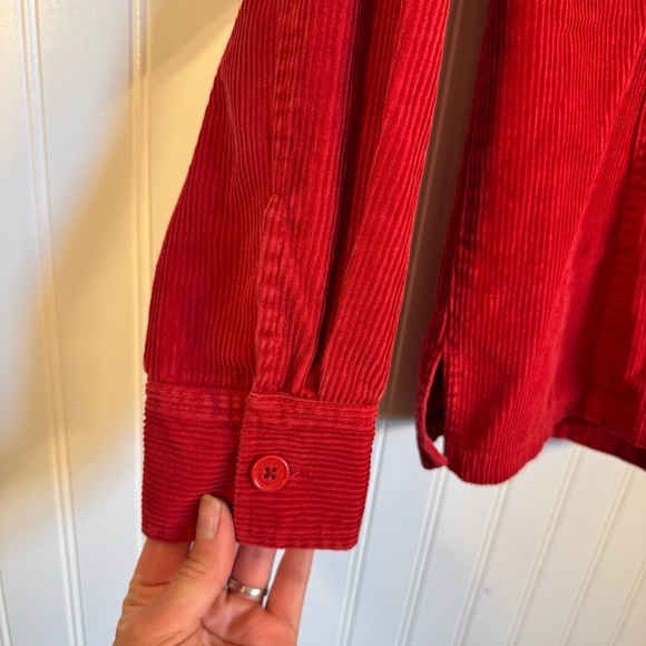 Eddie Bauer Red Corduroy Button Down Jacket 100% Cotton Women’s Size Petite XS - Picture 3 of 8